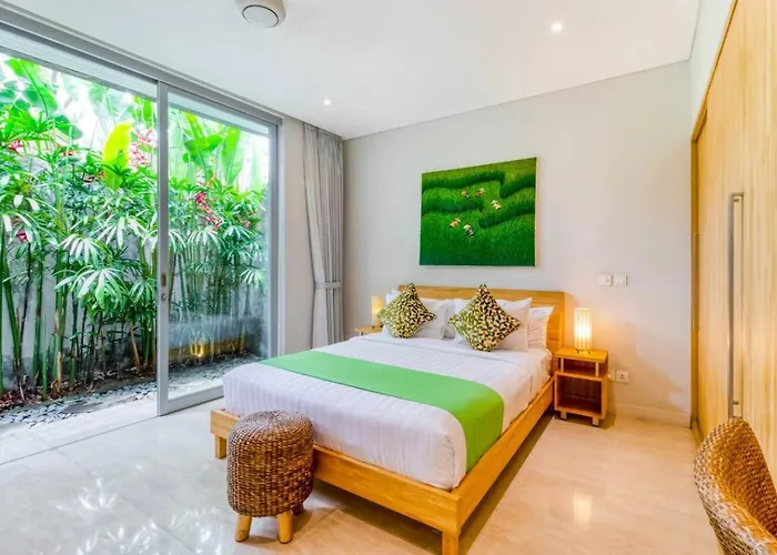 Aramanis Hotel 4*